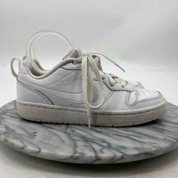 Nike Court Borough Shoes Youth Big Kid 4Y Triple White Leather Low Top Lace - Picture 2 of 11